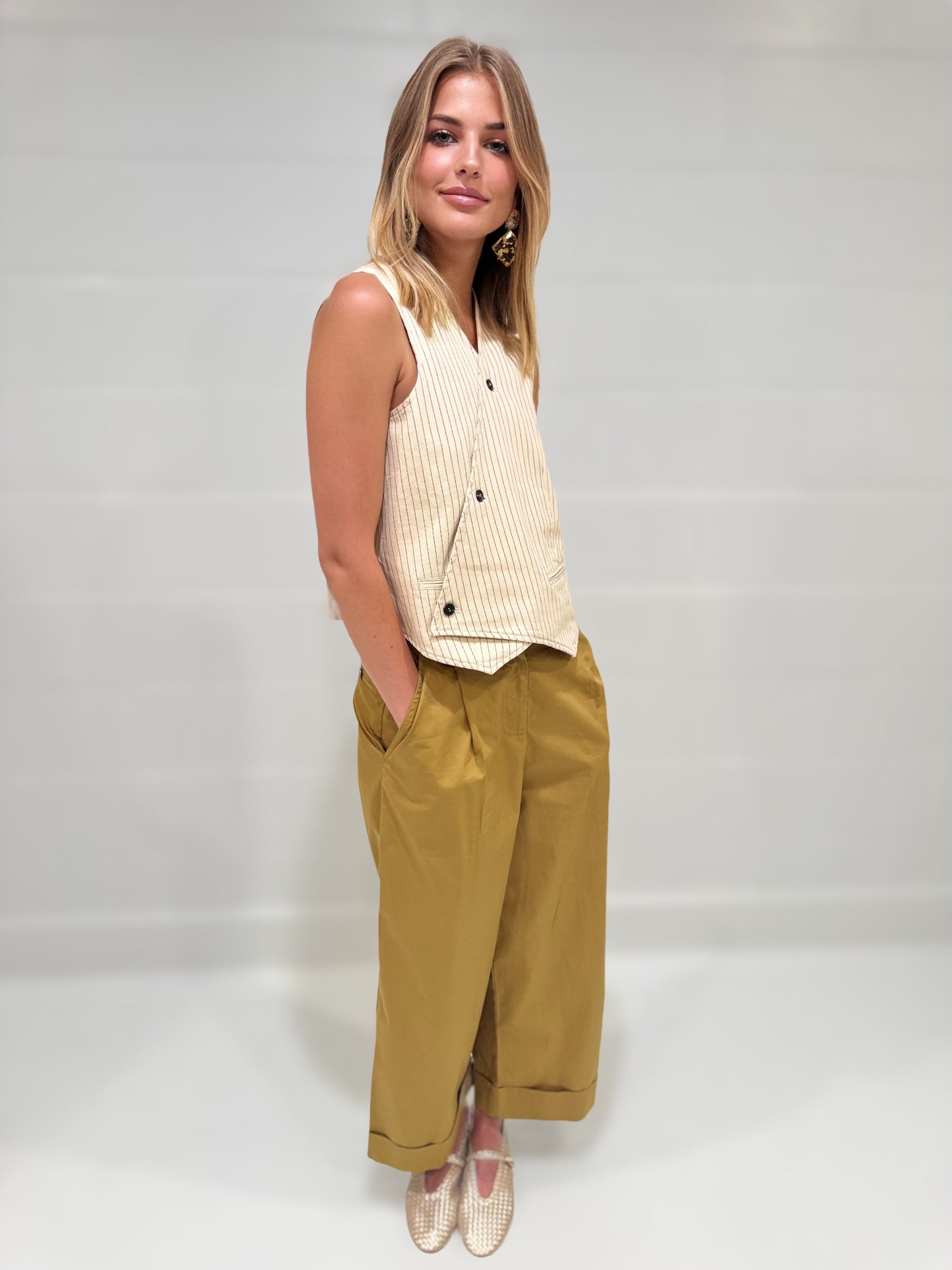 Flora Vest