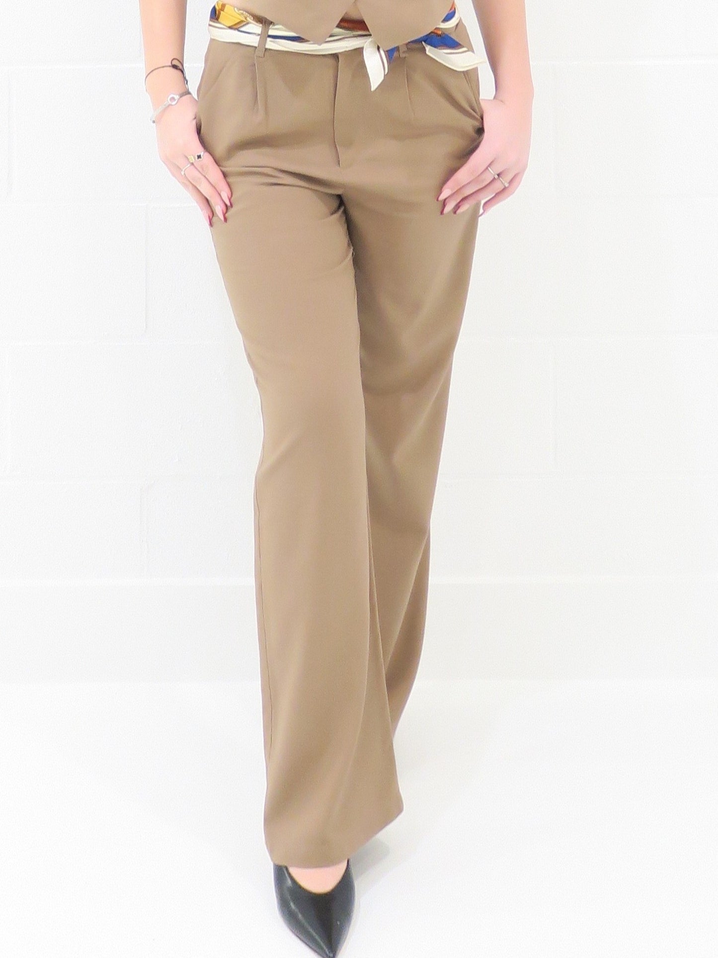 Camila Pants