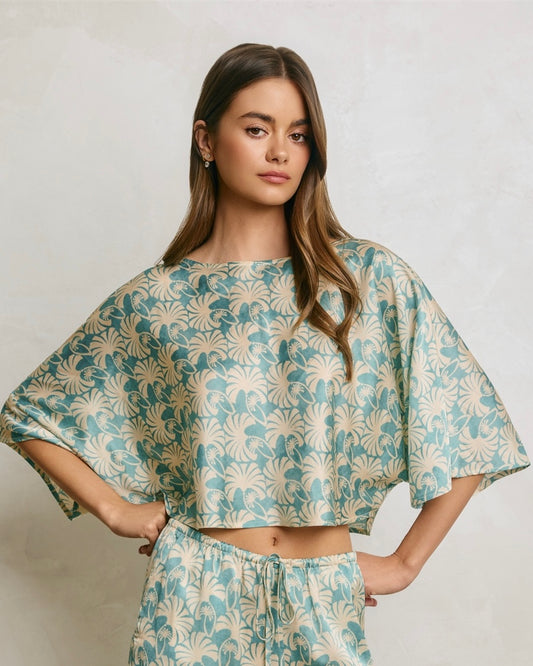Cabana Sleeve Crop Top