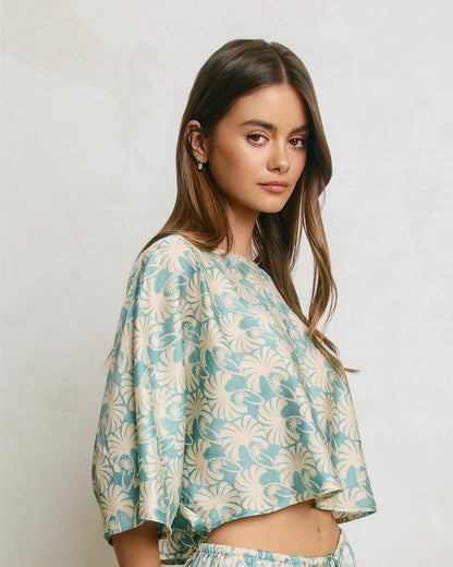 Cabana Sleeve Crop Top