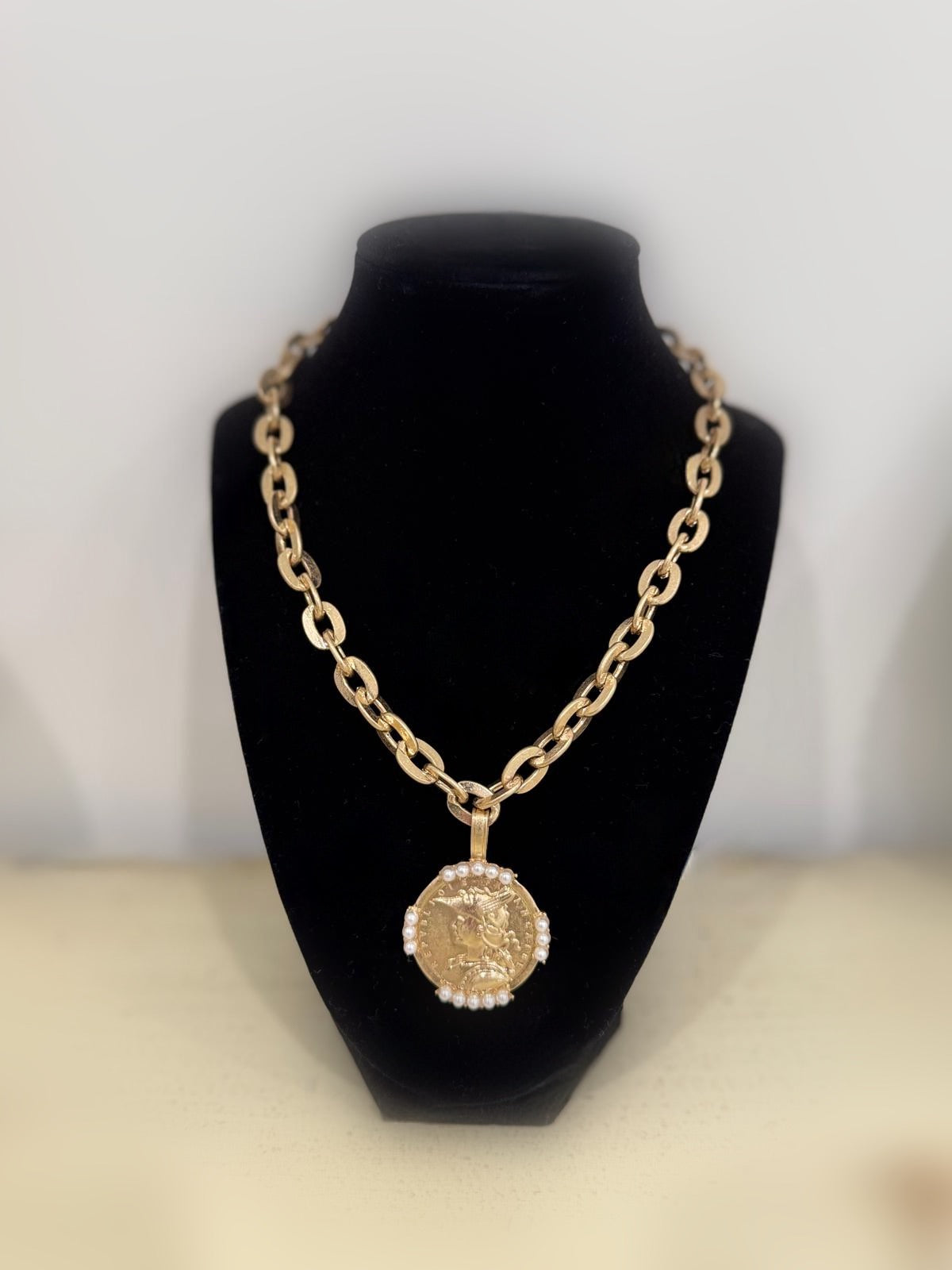 Elizabeth Necklace