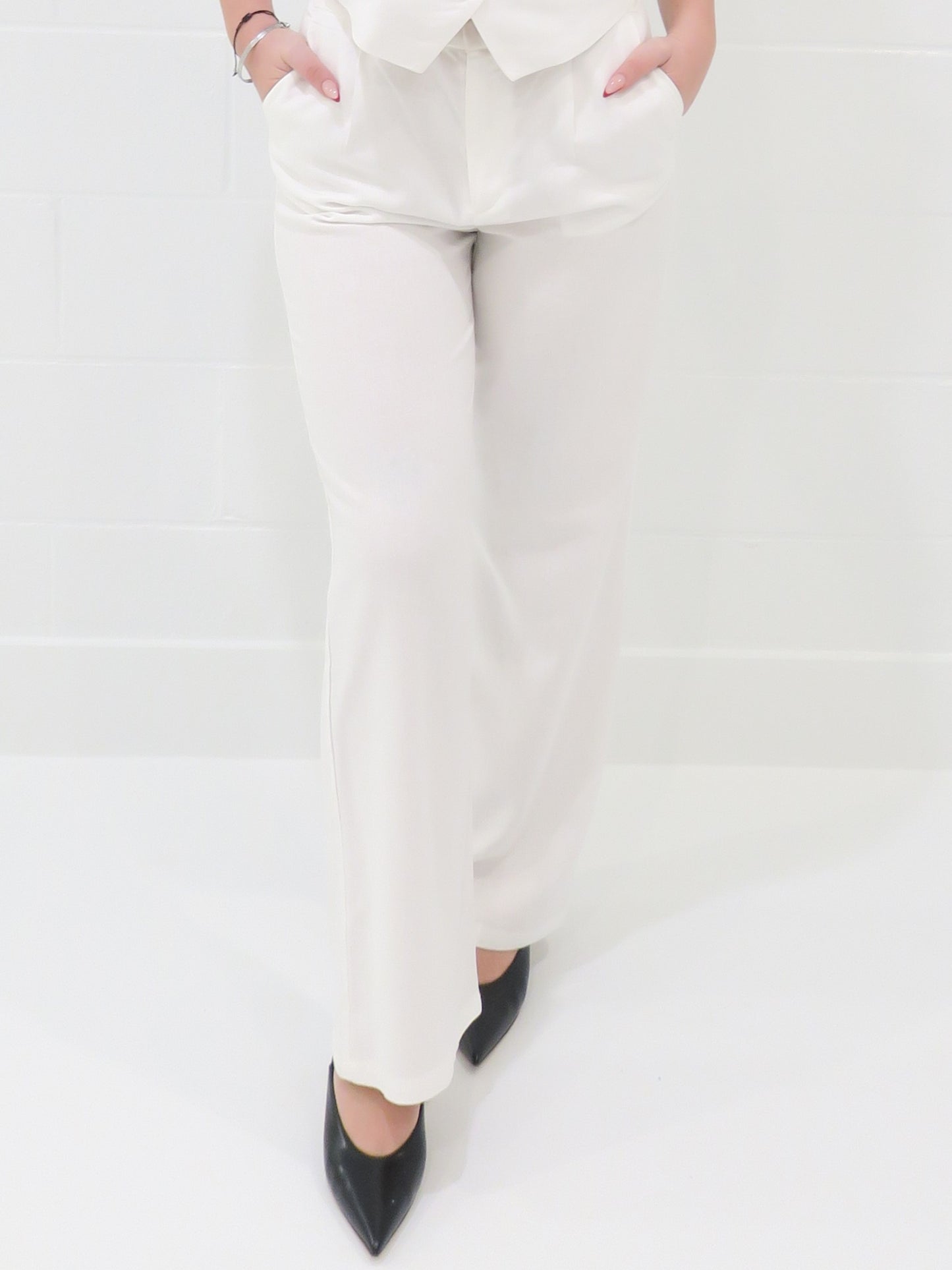 Camila Pants