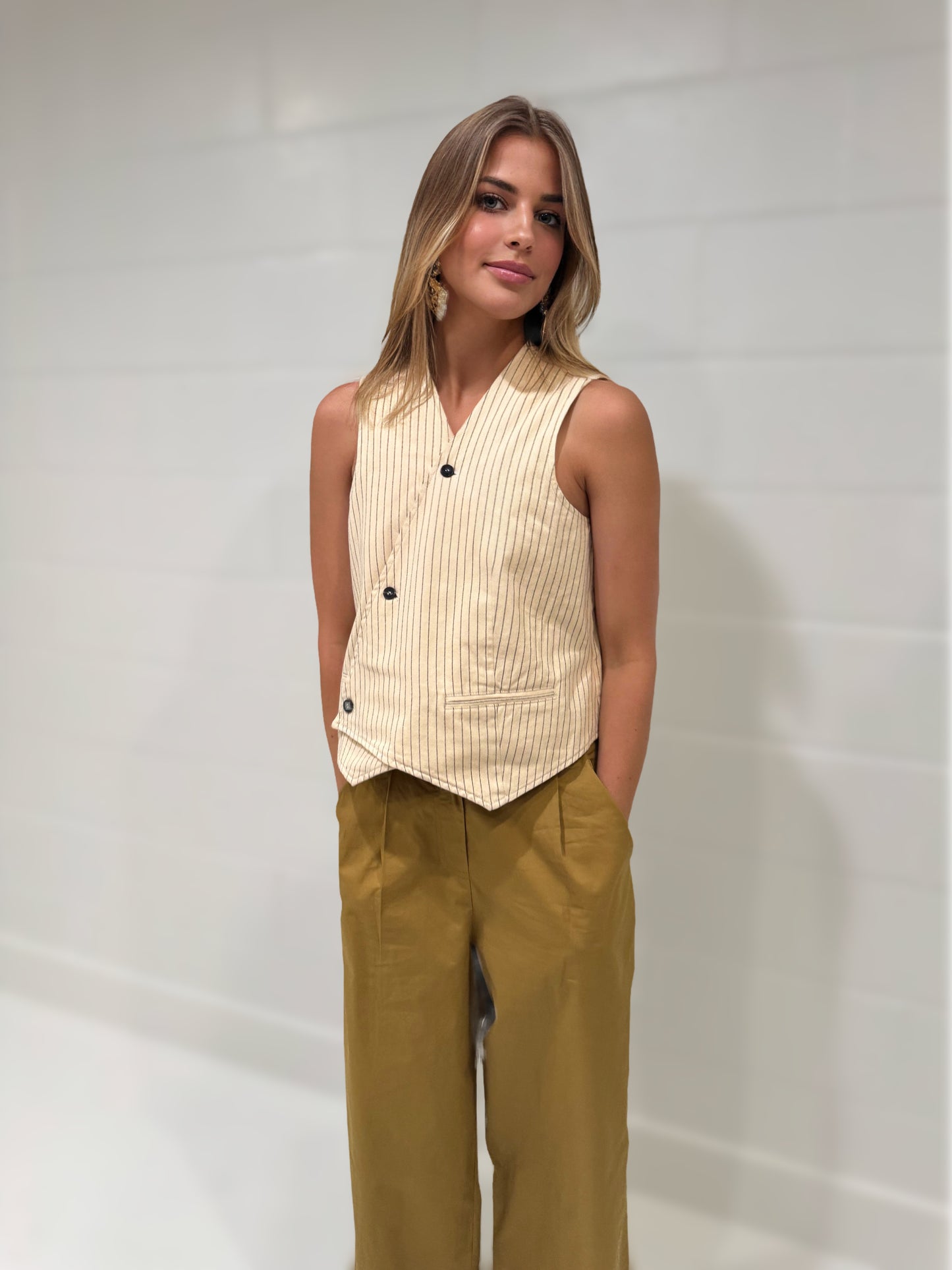 Flora Vest